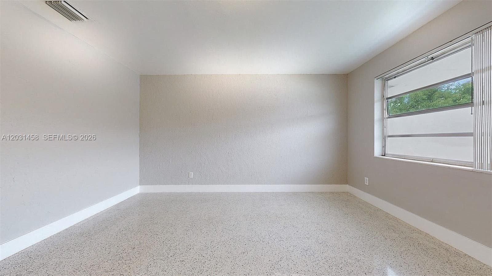 40 W 10th St # 3, Hialeah FL 33010 — 13