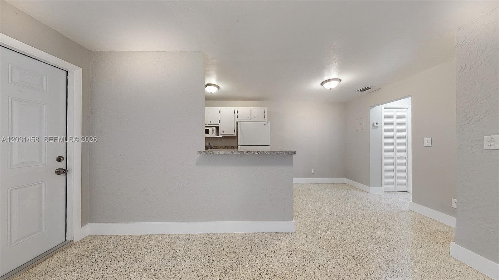 40 W 10th St # 3, Hialeah FL 33010 — 4