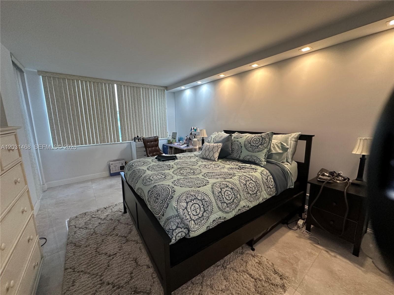 6039 Collins Ave # 728, Miami Beach FL 33140 — 7