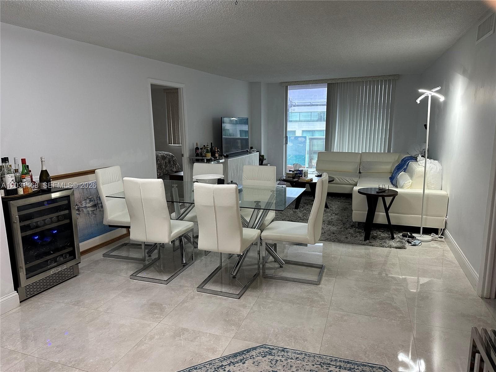 6039 Collins Ave # 728, Miami Beach FL 33140 — 5