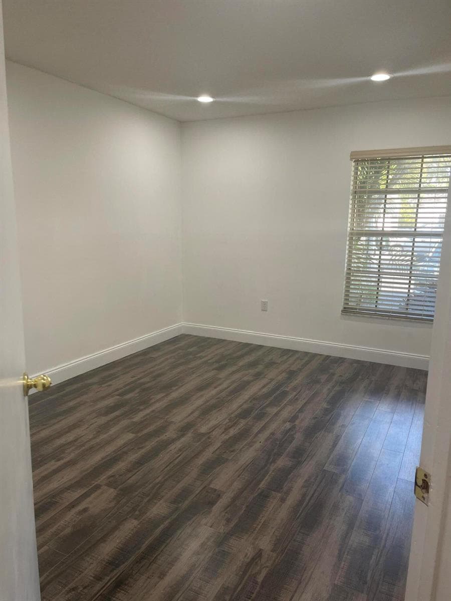 19823 NW 64th Place, Hialeah FL 33015 — 10