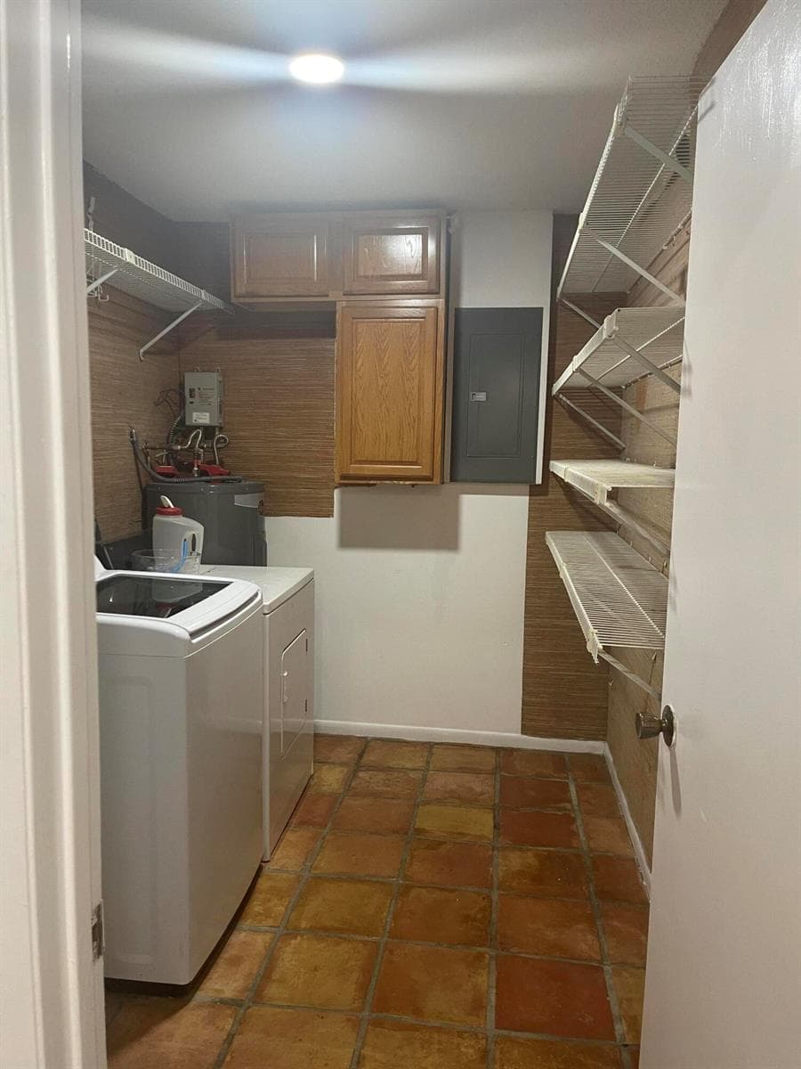 19823 NW 64th Place, Hialeah FL 33015 — 14