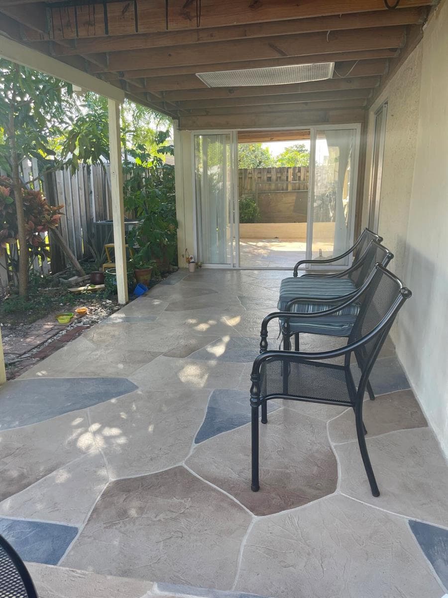 19823 NW 64th Place, Hialeah FL 33015 — 15