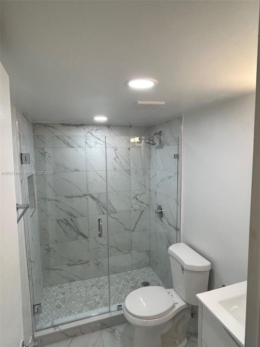 2920 SW 28th Ter # 202, Miami FL 33133 — 18