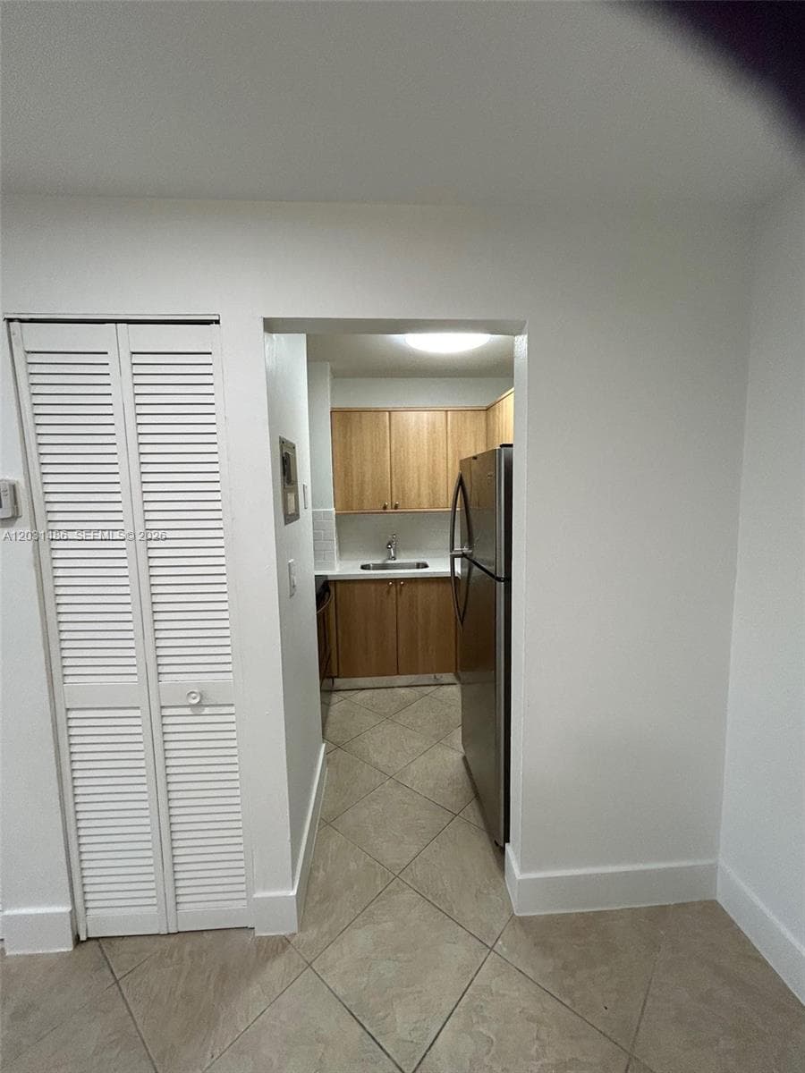 2920 SW 28th Ter # 202, Miami FL 33133 — 19