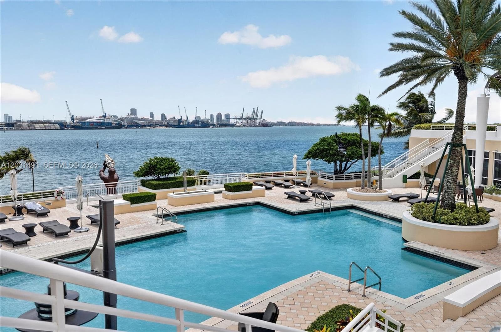 848 Brickell Key Dr # 3402, Miami FL 33131 — 67