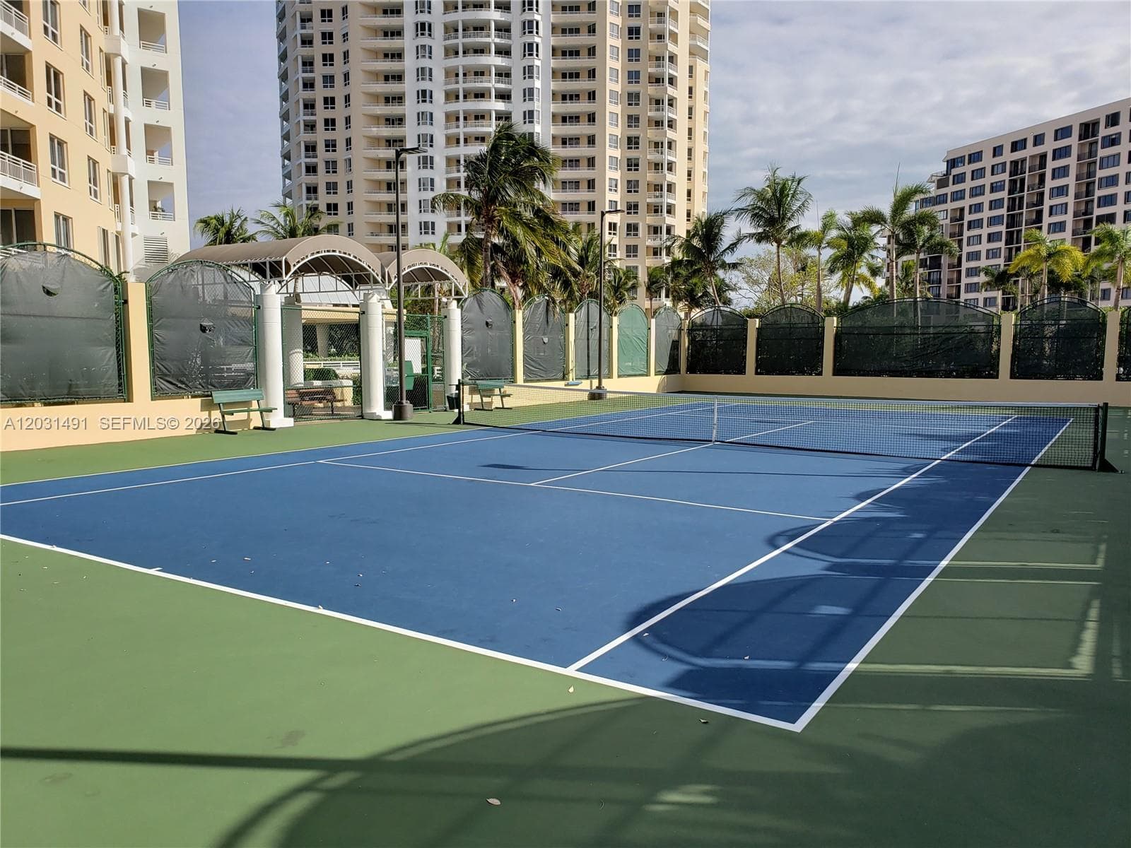 848 Brickell Key Dr # 3402, Miami FL 33131 — 84