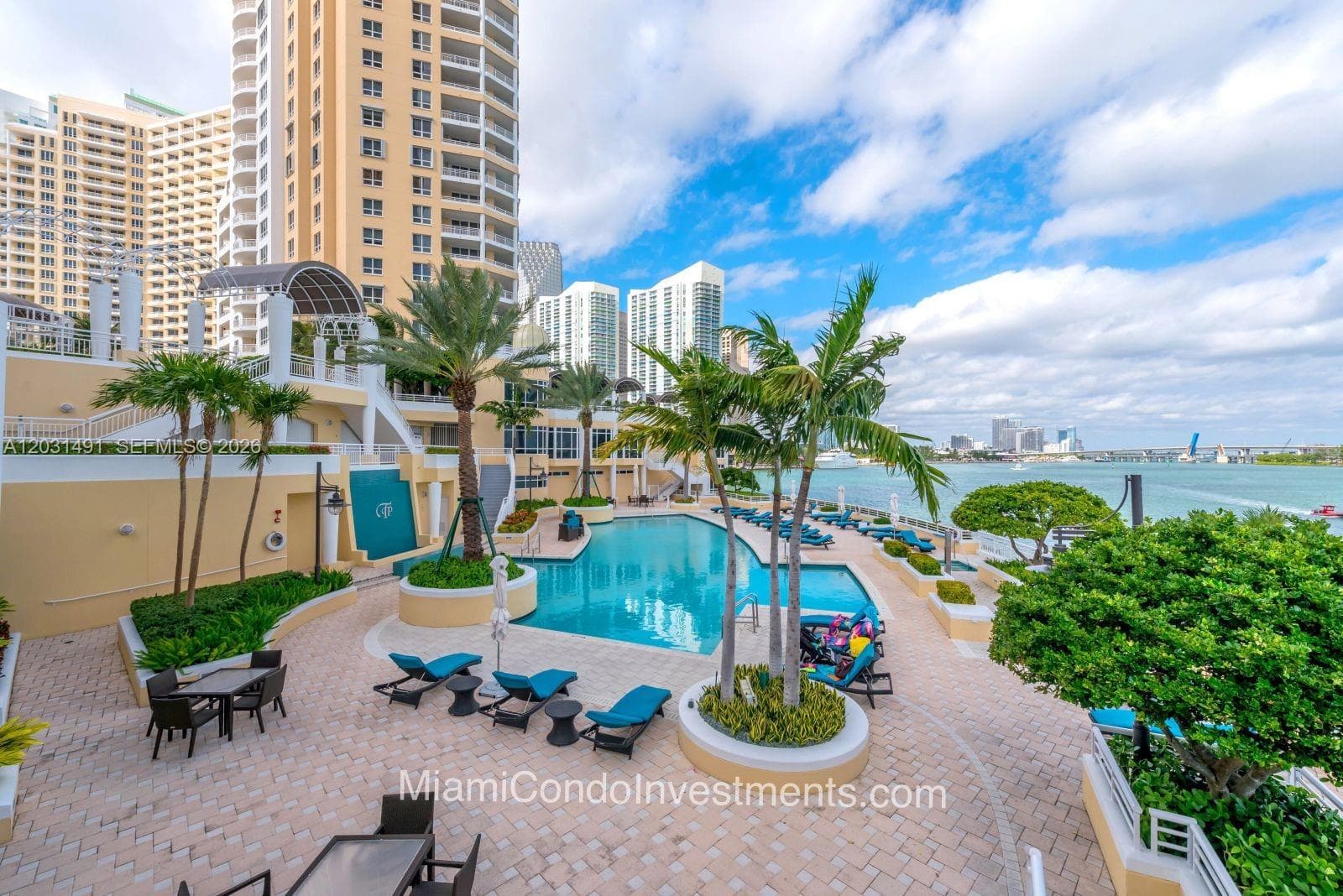 848 Brickell Key Dr # 3402, Miami FL 33131 — 85
