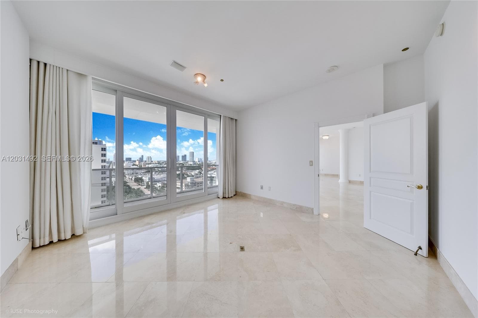 100 Lincoln Rd, Miami Beach FL 33139 — 17