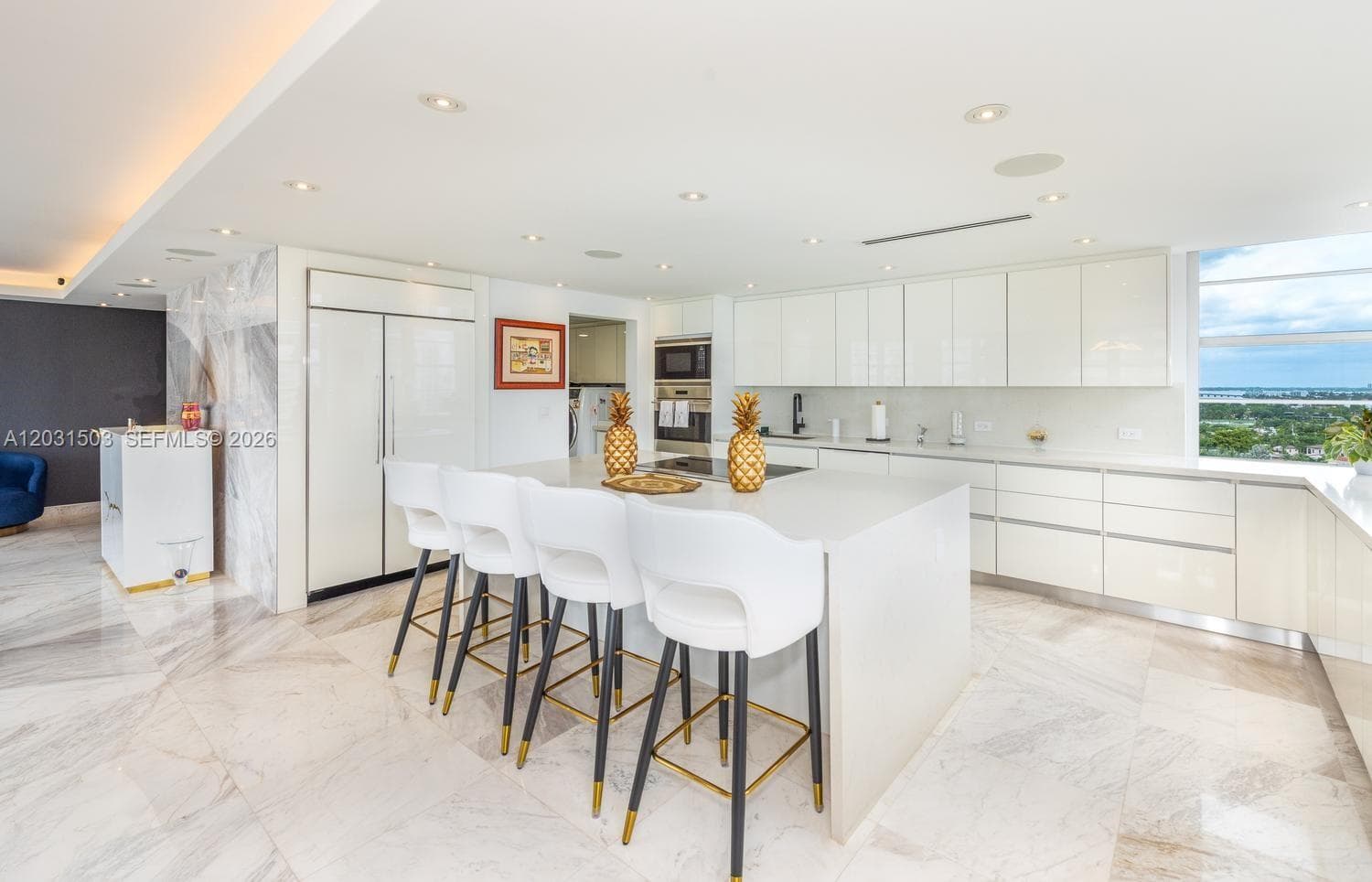 5660 Collins Ave # 14C, Miami Beach FL 33140 — 11