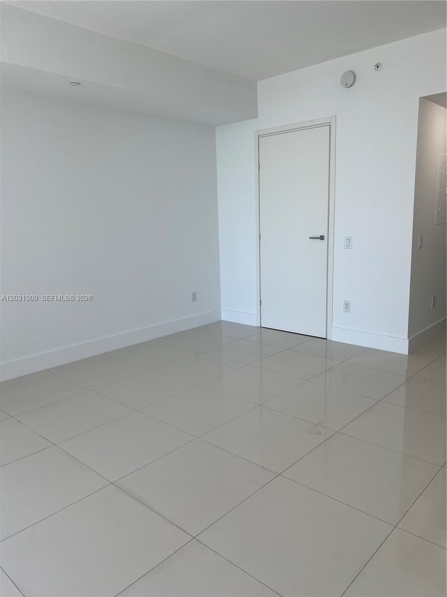 1300 Brickell Bay Dr # 1606, Miami FL 33131 — 7