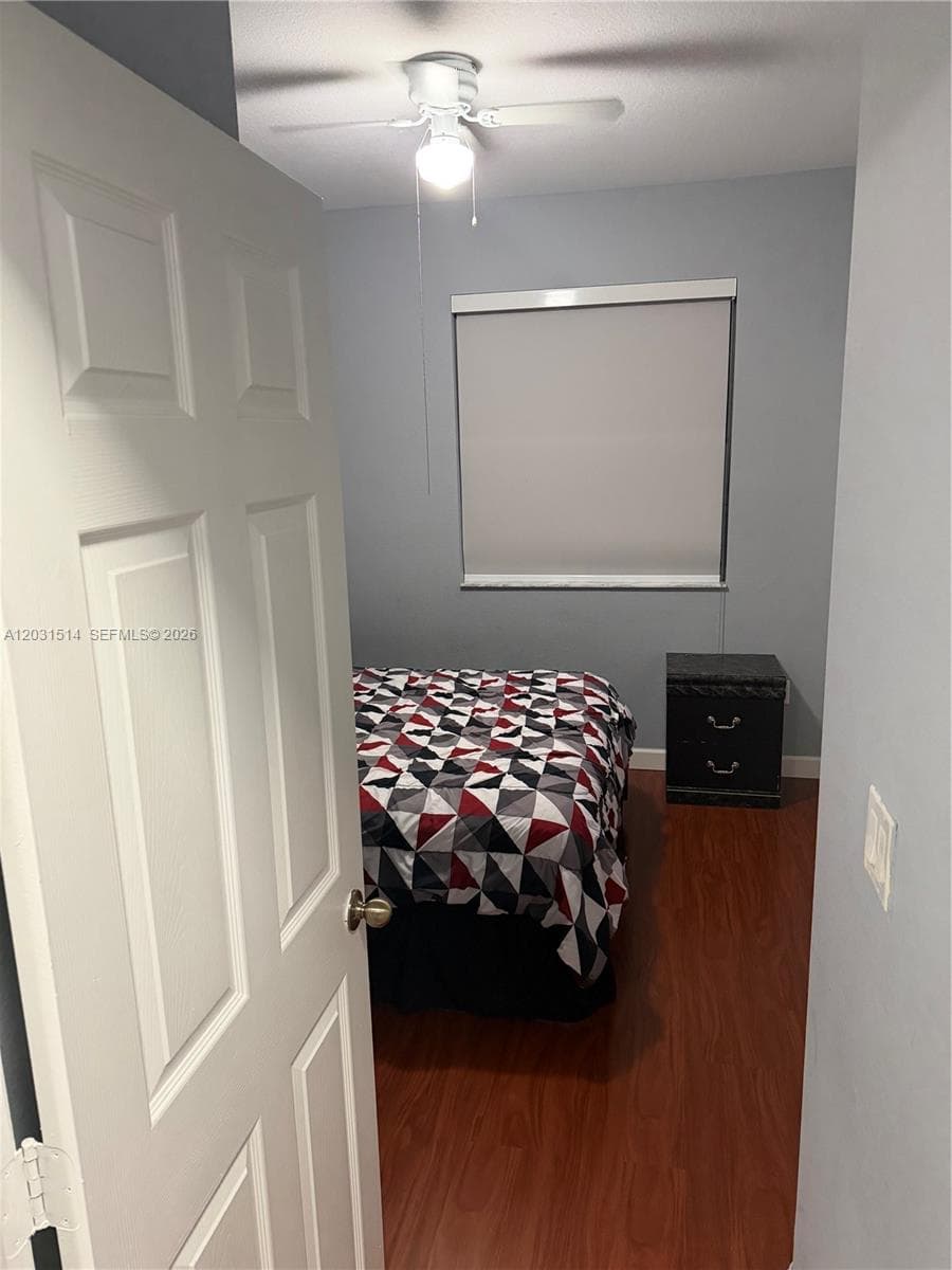 901 NE 42nd Ave, Homestead FL 33033 — 24