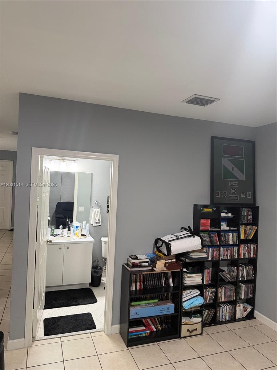 901 NE 42nd Ave, Homestead FL 33033 — 33