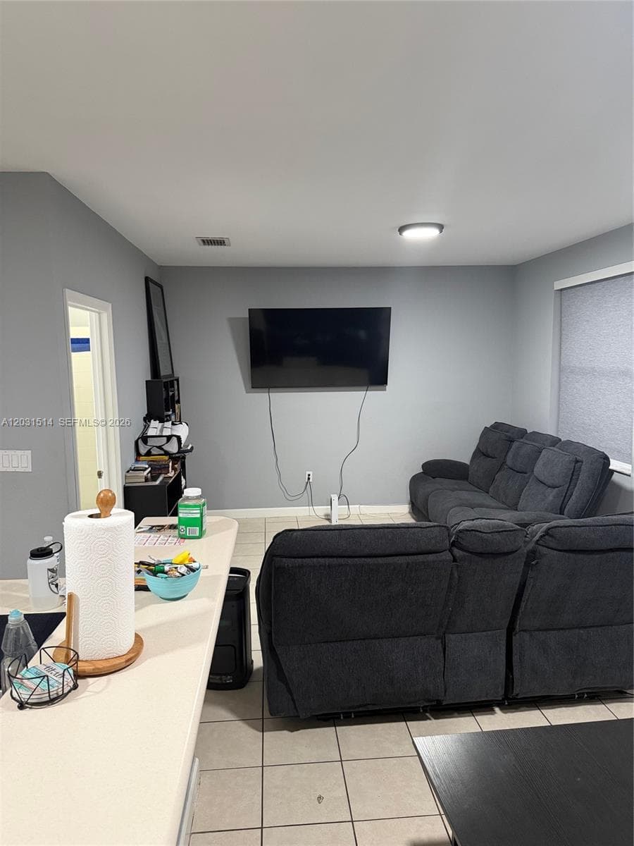 901 NE 42nd Ave, Homestead FL 33033 — 40
