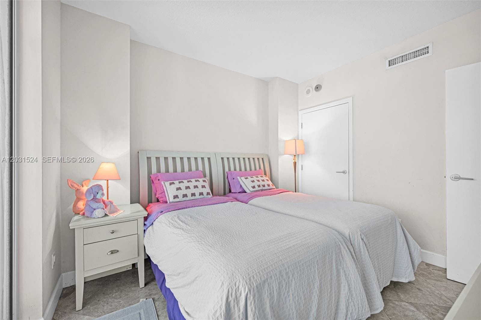 3801 Collins Ave # 1102, Miami Beach FL 33140 — 27