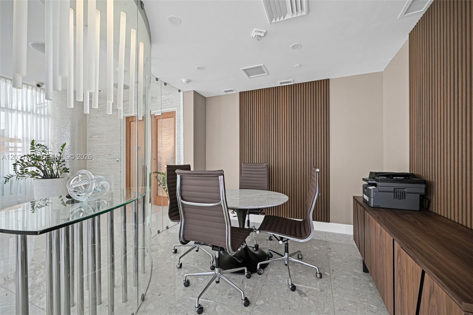 3801 Collins Ave # 1102, Miami Beach FL 33140 — 43