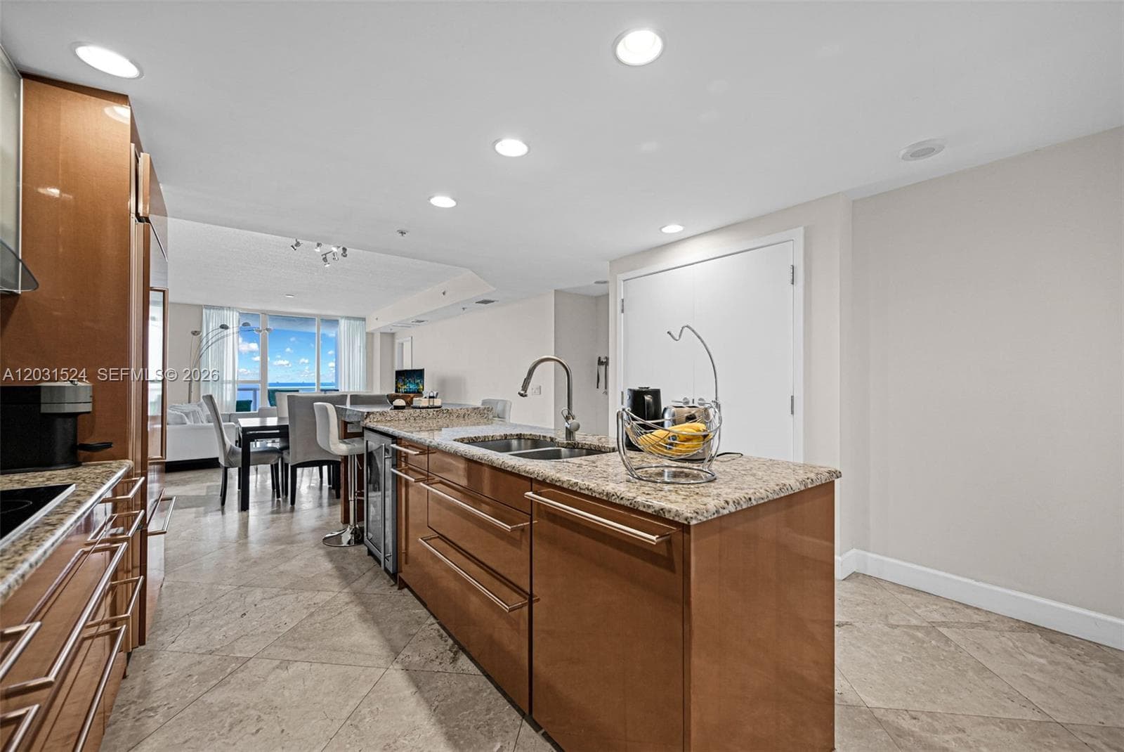 3801 Collins Ave # 1102, Miami Beach FL 33140 — 20