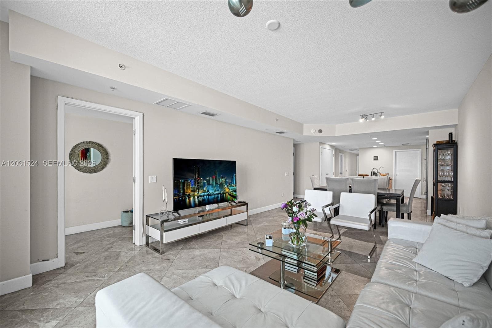 3801 Collins Ave # 1102, Miami Beach FL 33140 — 11