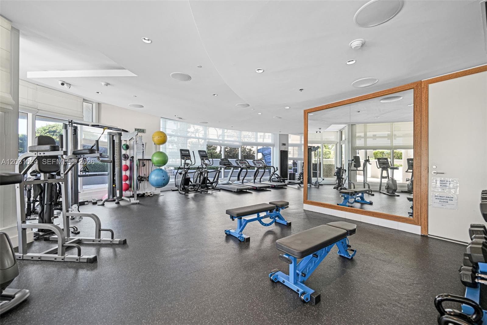 3801 Collins Ave # 1102, Miami Beach FL 33140 — 40