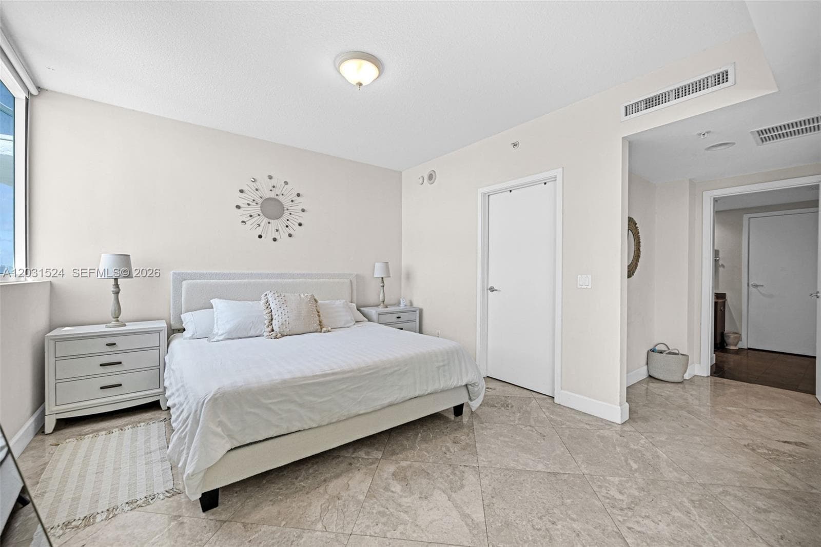 3801 Collins Ave # 1102, Miami Beach FL 33140 — 29