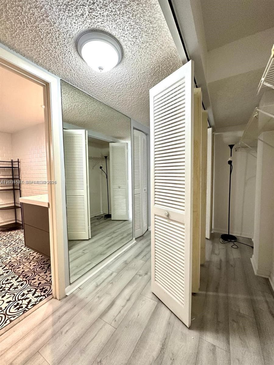 601 Ives Dairy Rd # 8, Miami FL 33179 — 13