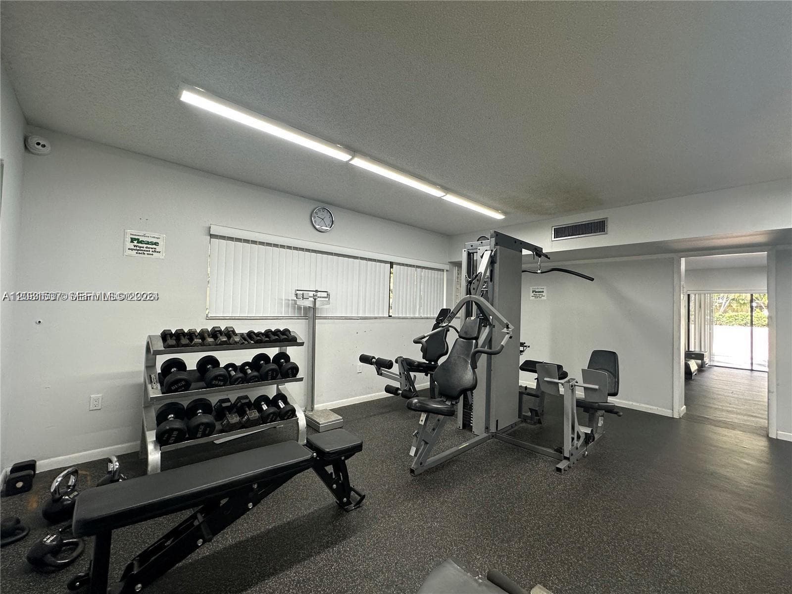 601 Ives Dairy Rd # 8, Miami FL 33179 — 47