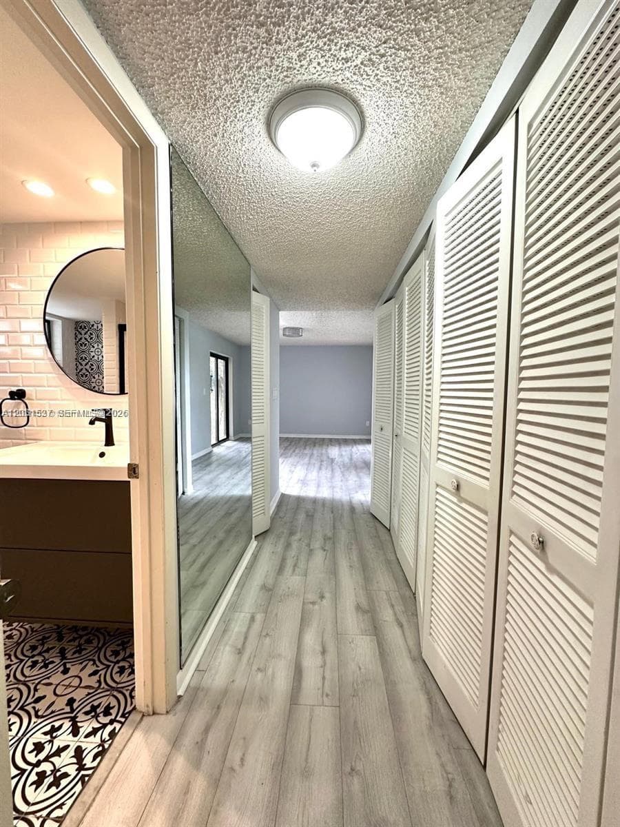 601 Ives Dairy Rd # 8, Miami FL 33179 — 12