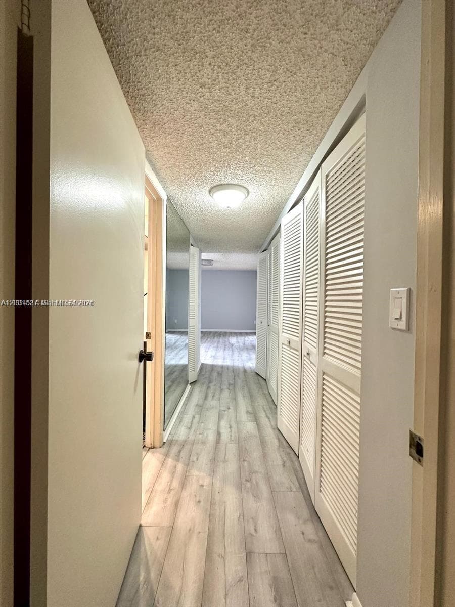 601 Ives Dairy Rd # 8, Miami FL 33179 — 11