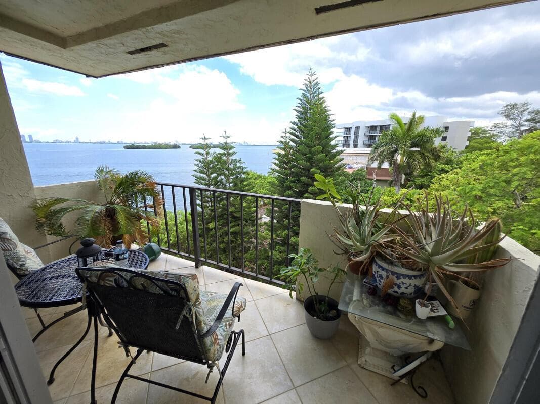 7795 NE Bayshore Court # 502, Miami FL 33138 — 3