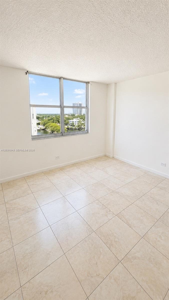 3660 NE 166th St # 805, North Miami Beach FL 33160 — 12