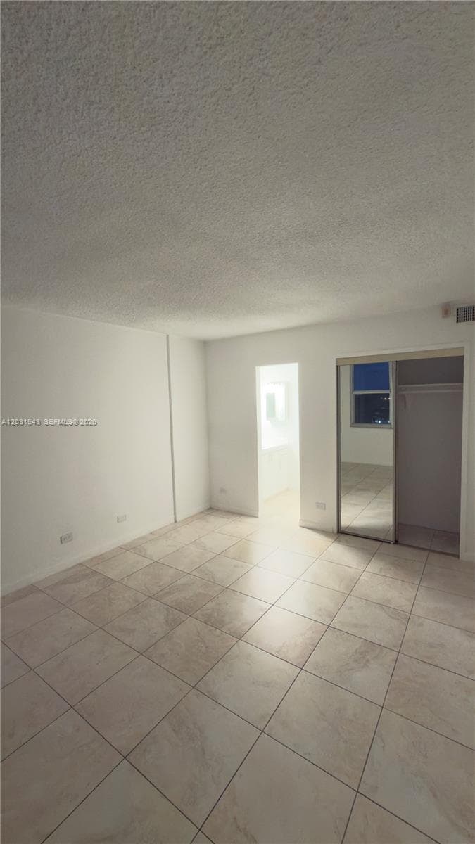 3660 NE 166th St # 805, North Miami Beach FL 33160 — 11