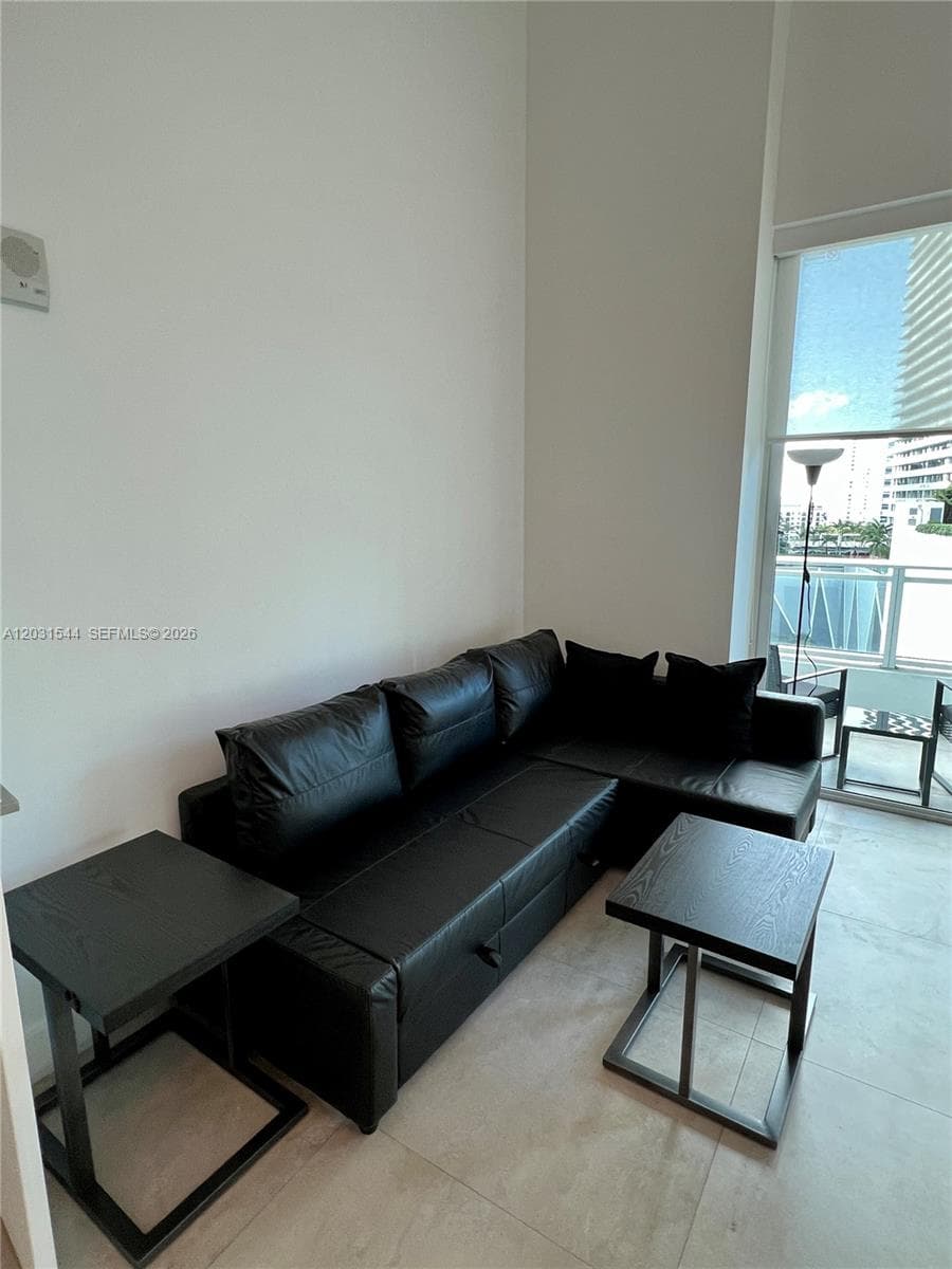 1080 Brickell Ave # 1107, Miami FL 33131 — 5