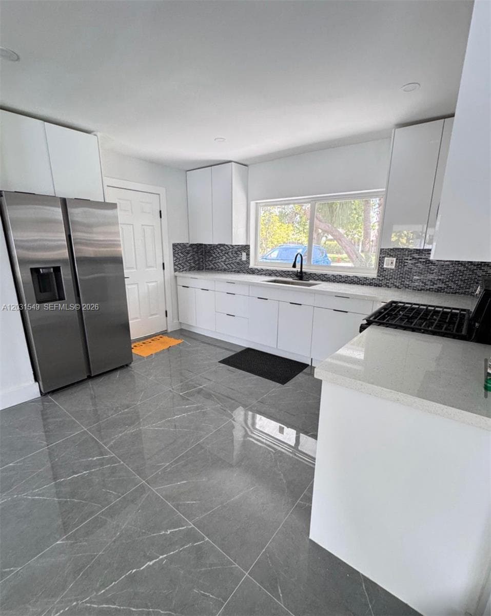 9934 SW 195th St, Cutler Bay FL 33157 — 9