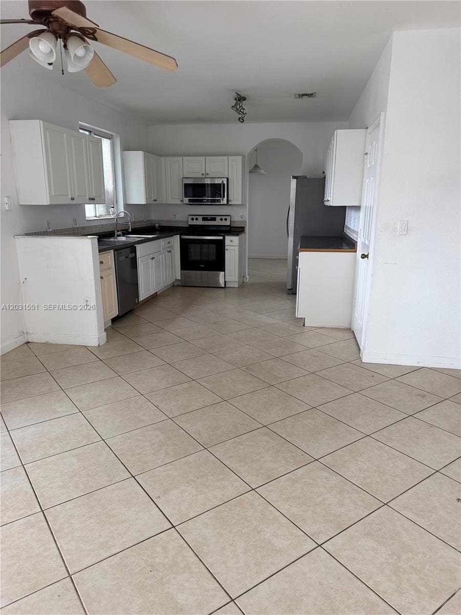 3581 NE 11th Dr # 0, Homestead FL 33033 — 6