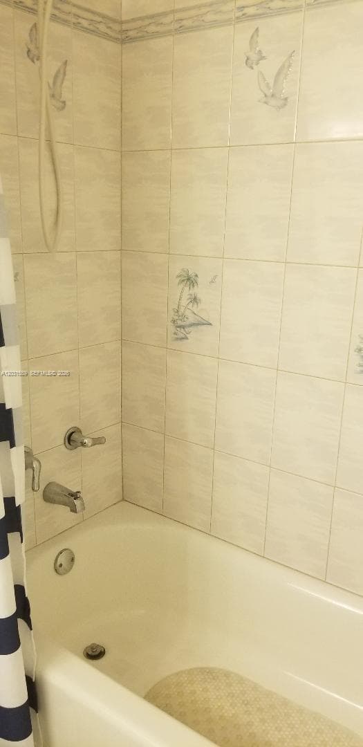 1801 S Treasure Dr # 302, North Bay Village FL 33141 — 12