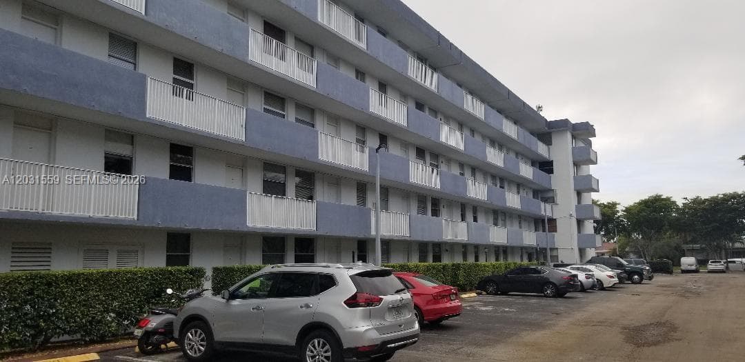 1801 S Treasure Dr # 302, North Bay Village FL 33141 — 30