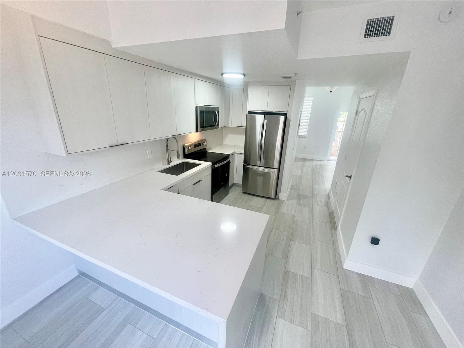 77 E 4th St # A212, Hialeah FL 33010 — 3