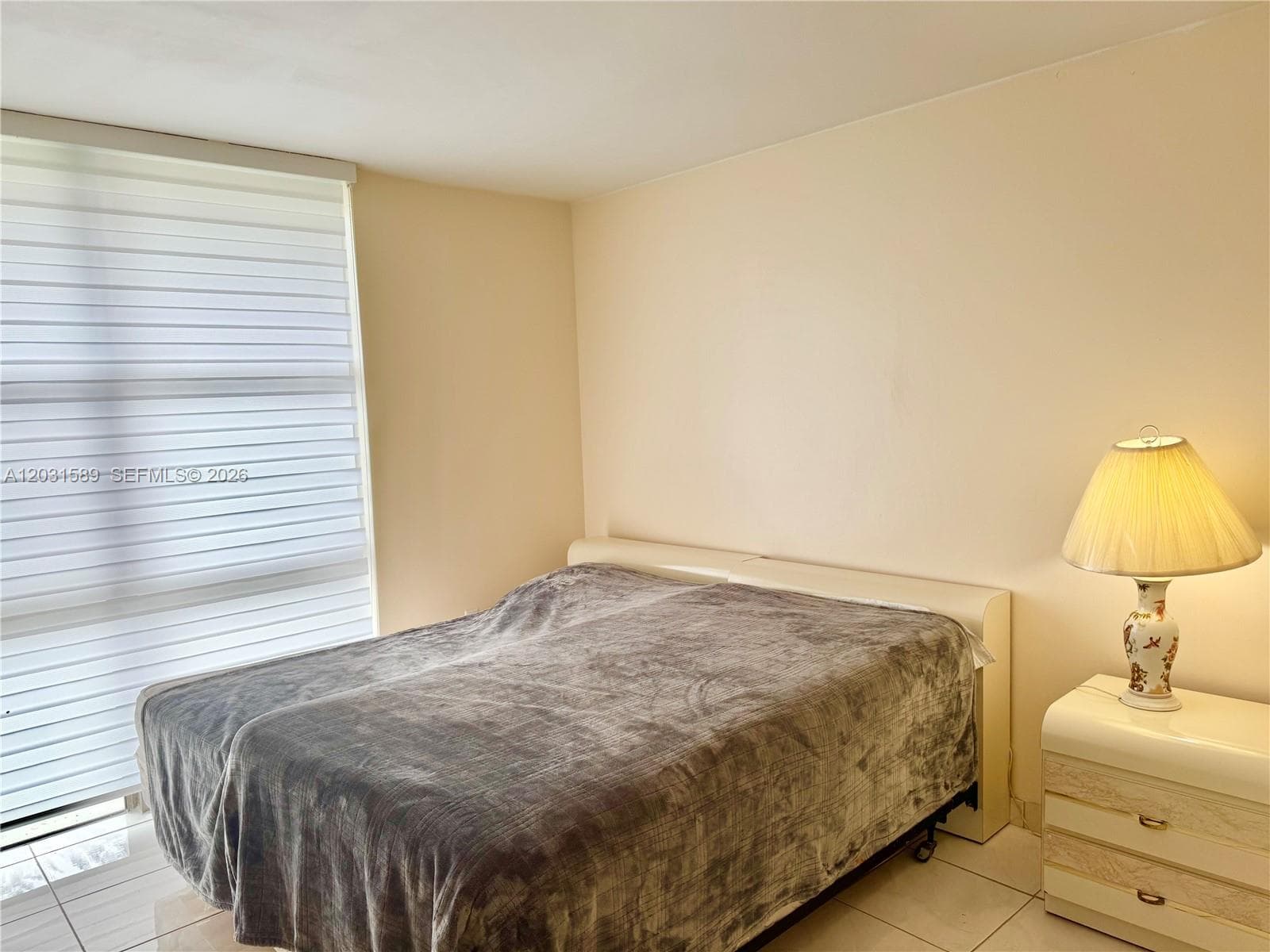 17600 N Bay Rd # N302, Sunny Isles Beach FL 33160 — 23