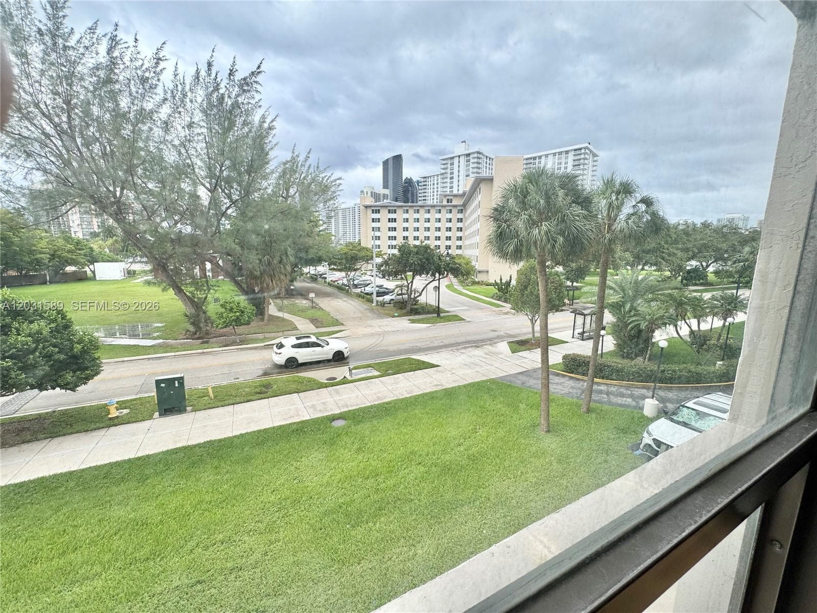 17600 N Bay Rd # N302, Sunny Isles Beach FL 33160 — 26