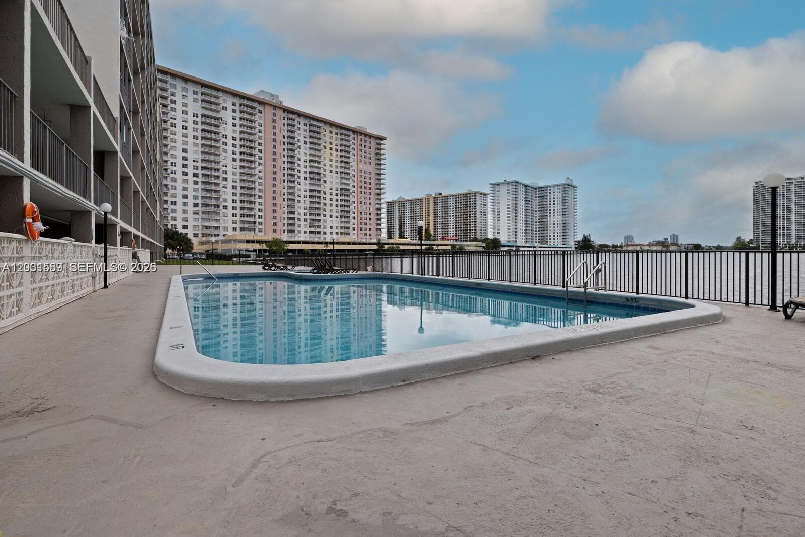 17600 N Bay Rd # N302, Sunny Isles Beach FL 33160 — 36