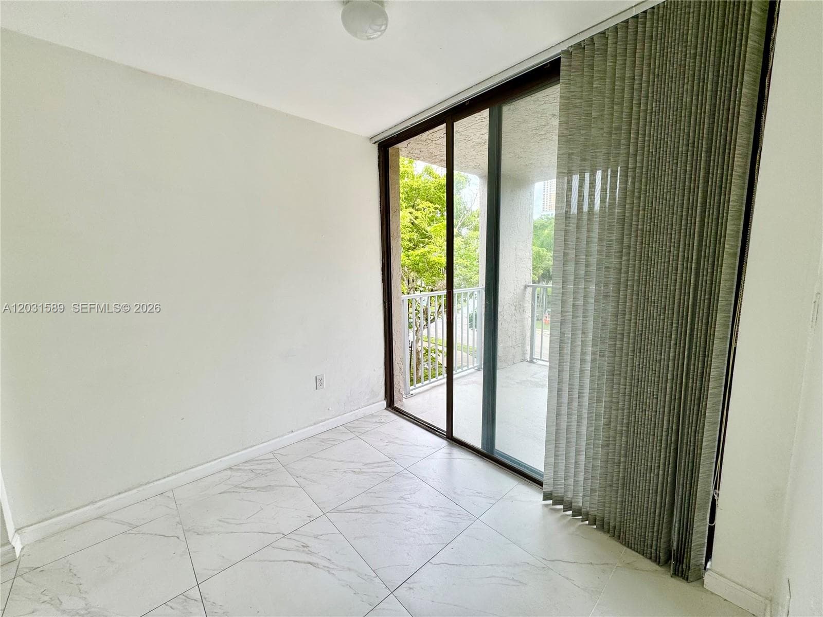 17600 N Bay Rd # N302, Sunny Isles Beach FL 33160 — 10