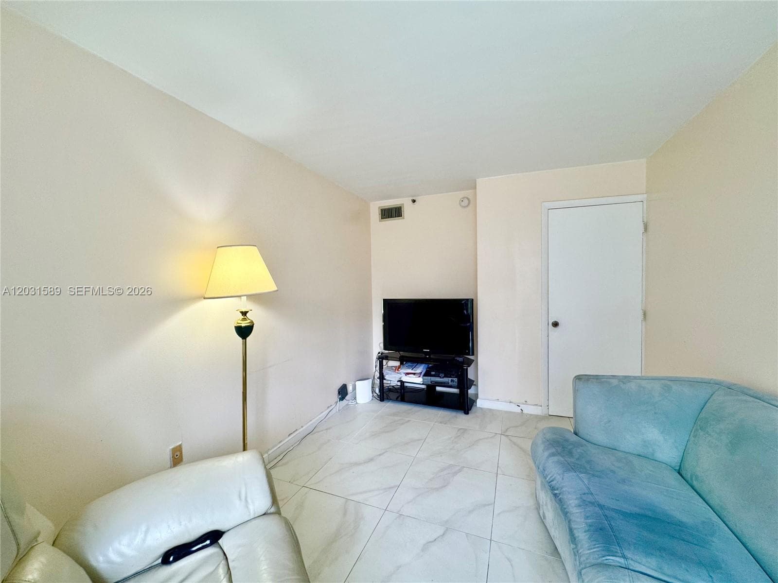 17600 N Bay Rd # N302, Sunny Isles Beach FL 33160 — 33