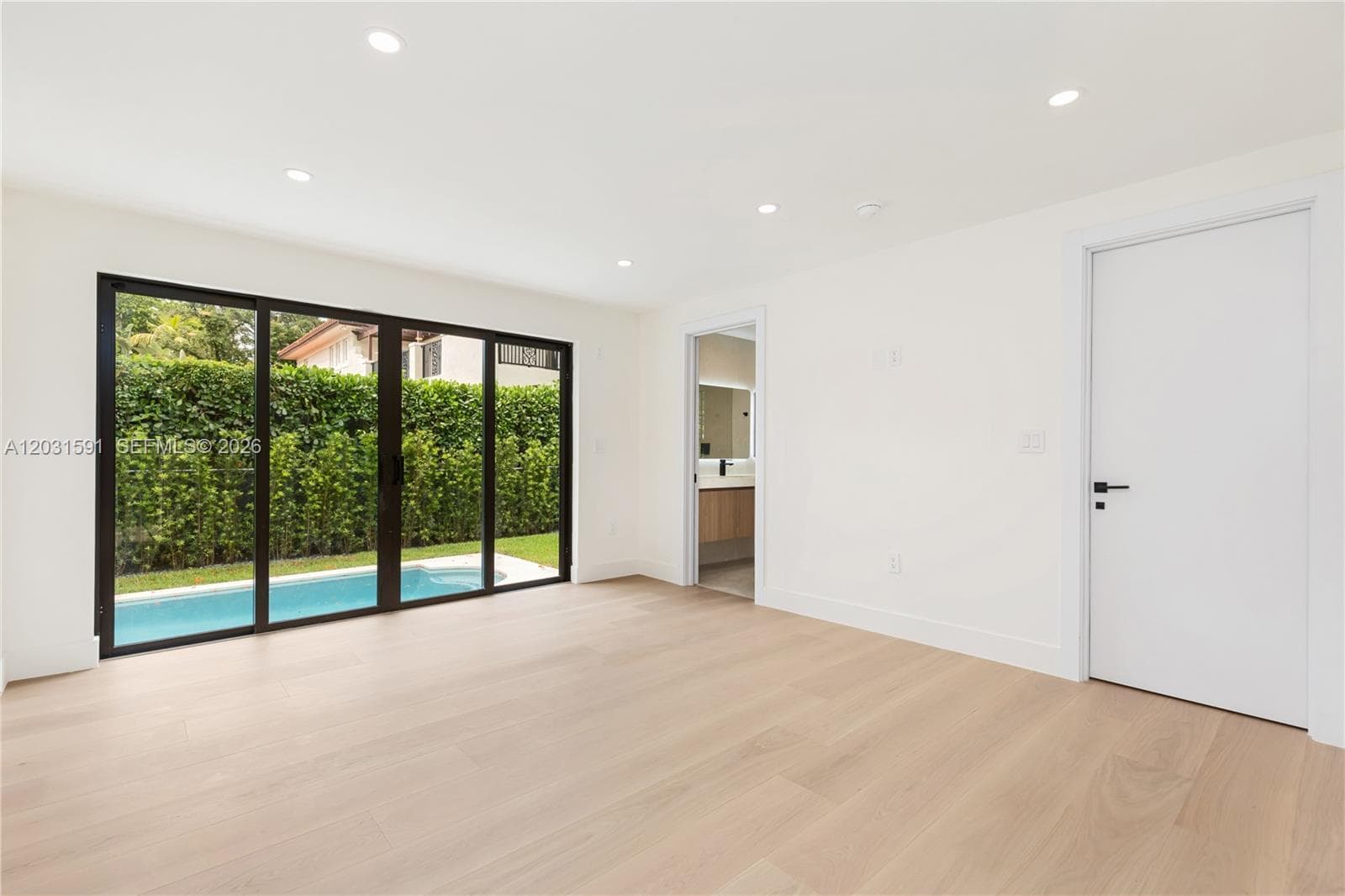 118 Sarto Ave, Coral Gables FL 33134 — 27