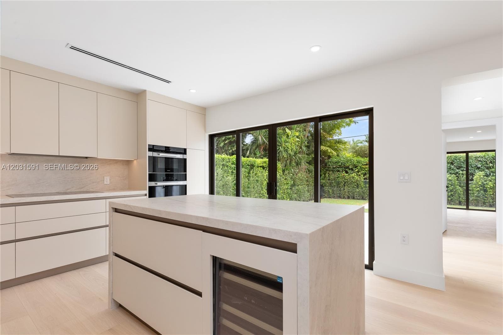 118 Sarto Ave, Coral Gables FL 33134 — 12