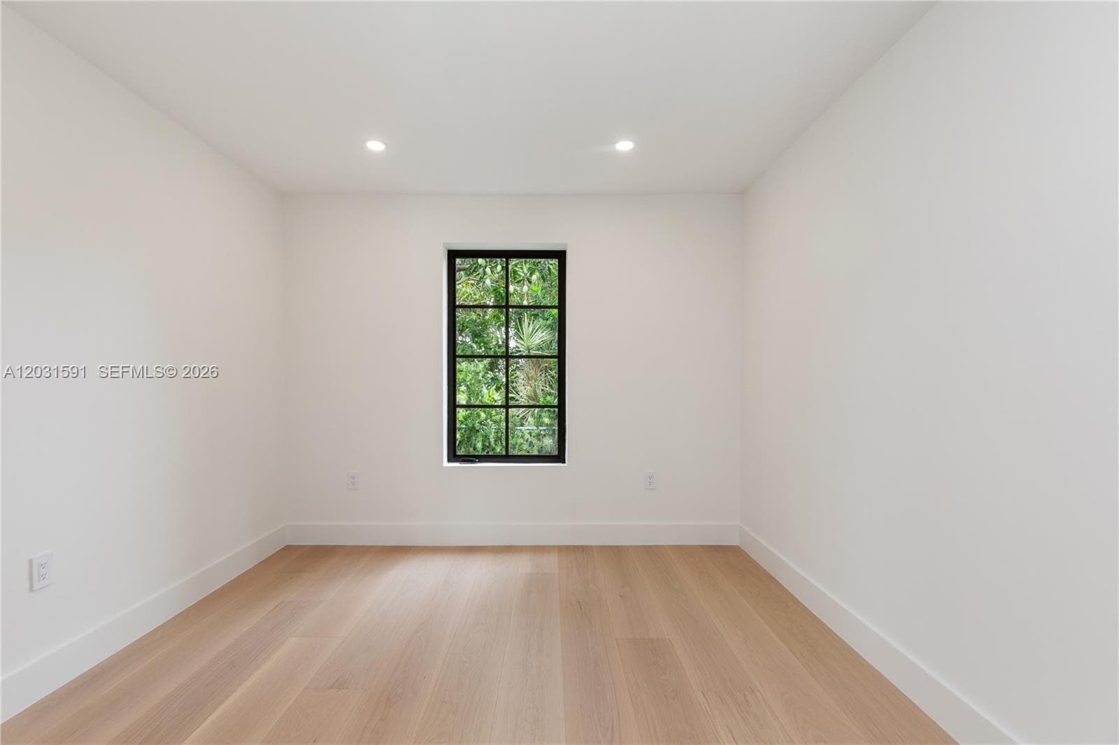 118 Sarto Ave, Coral Gables FL 33134 — 36