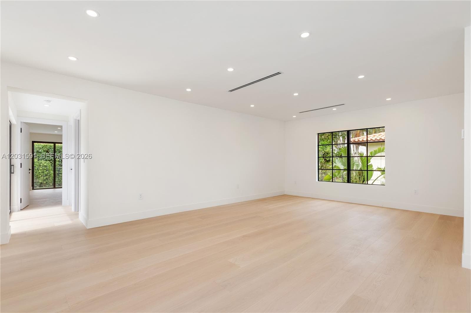 118 Sarto Ave, Coral Gables FL 33134 — 18