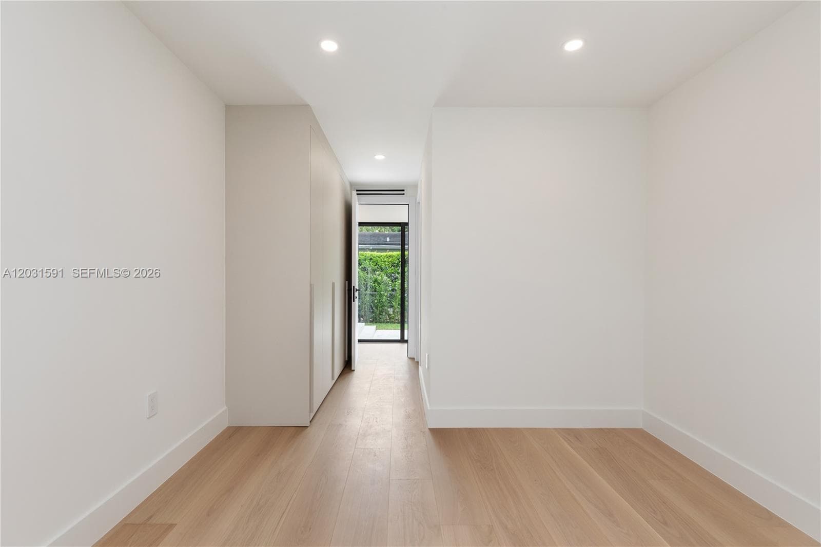 118 Sarto Ave, Coral Gables FL 33134 — 37
