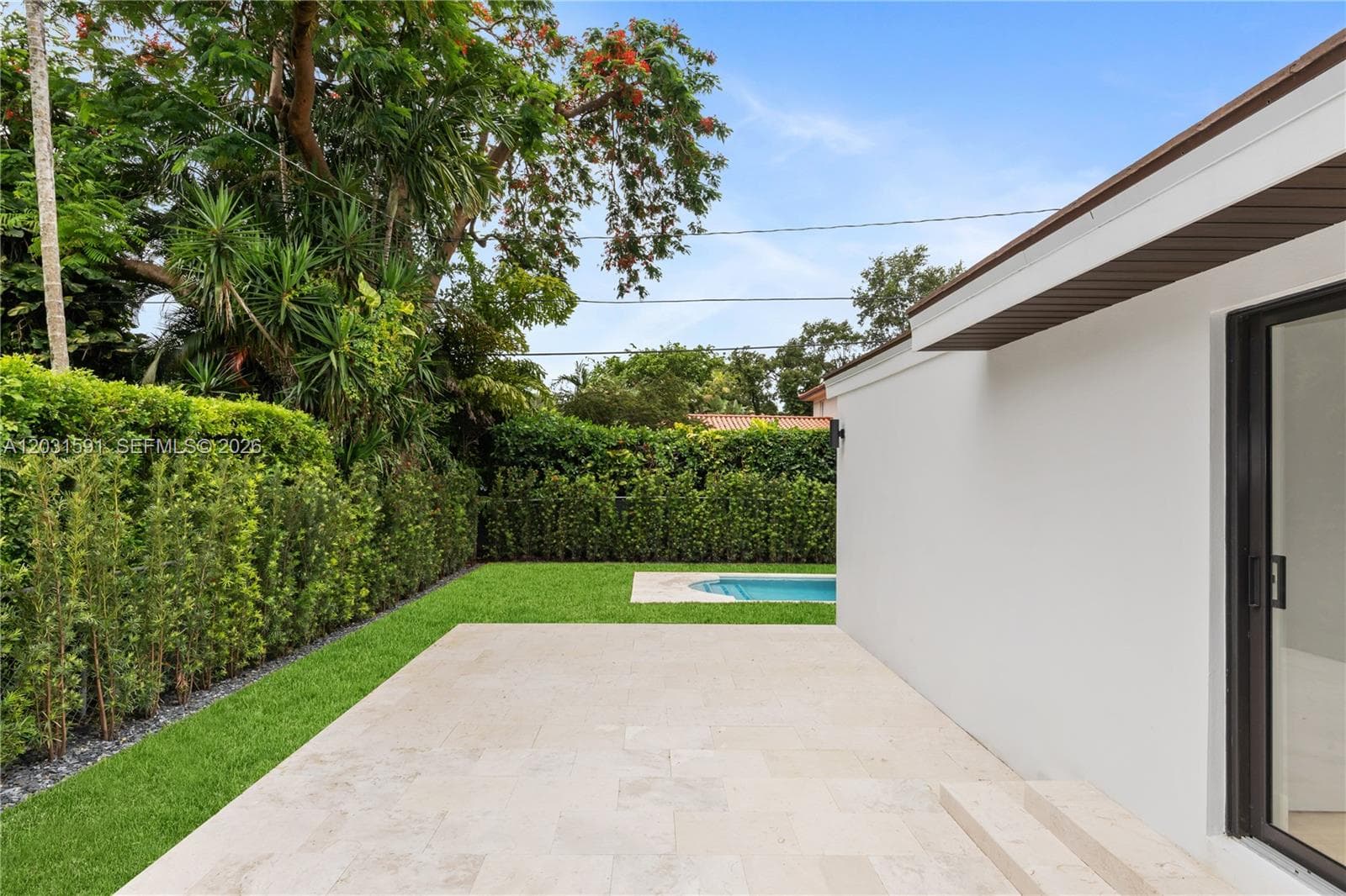 118 Sarto Ave, Coral Gables FL 33134 — 40