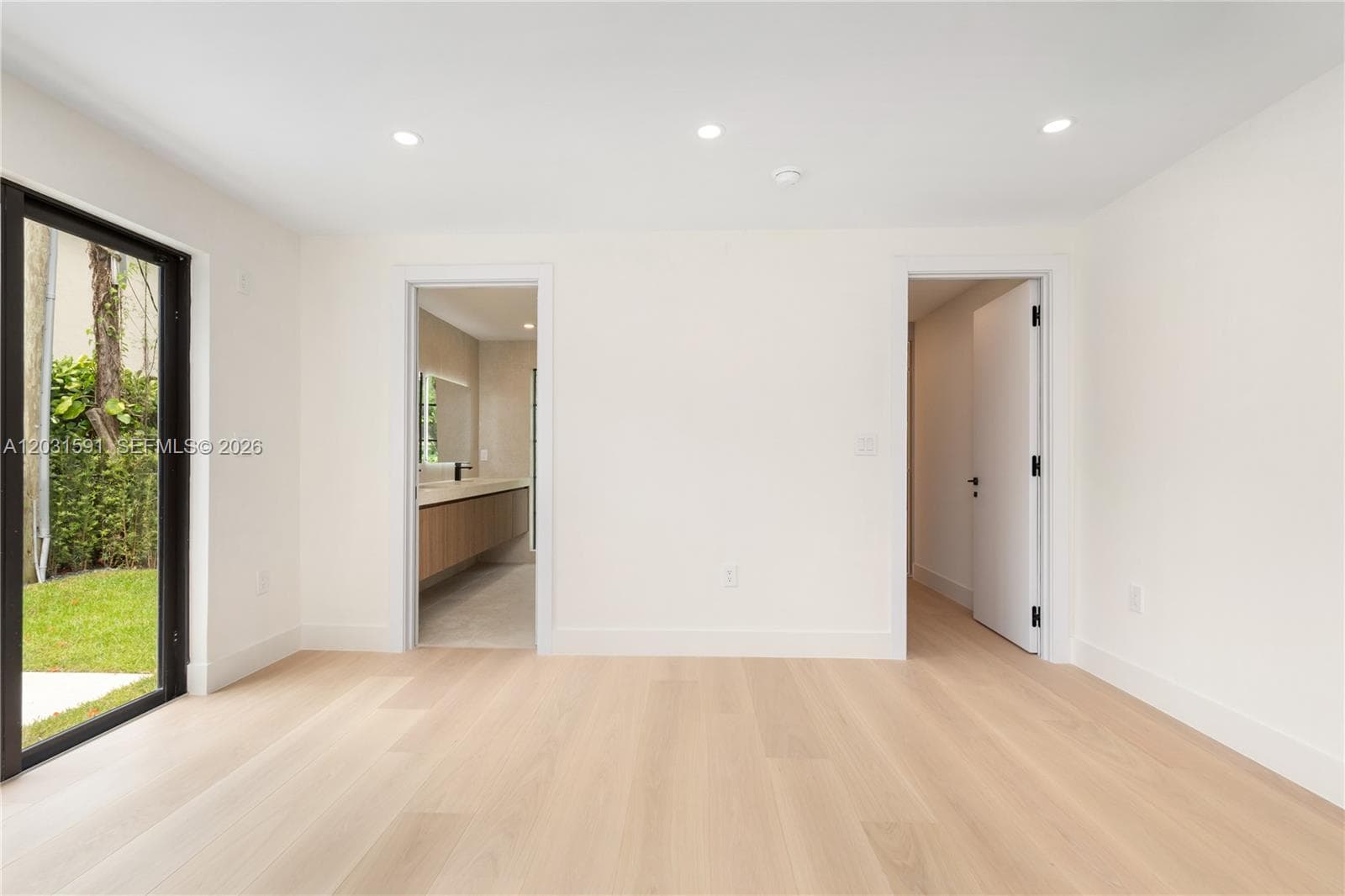 118 Sarto Ave, Coral Gables FL 33134 — 29