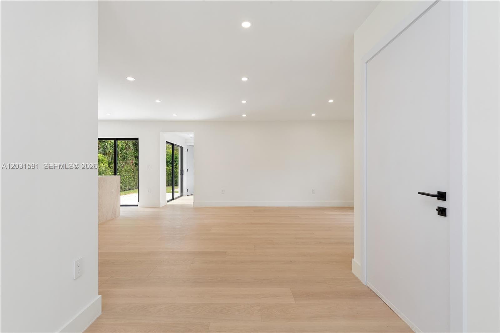 118 Sarto Ave, Coral Gables FL 33134 — 4